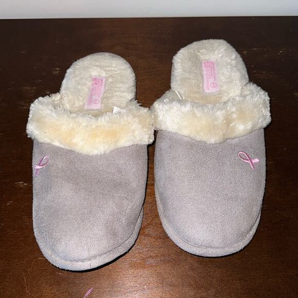 National Breast Cancer Foundation | Scuff Slipper Size L (9/10) - Picture 2 of 7